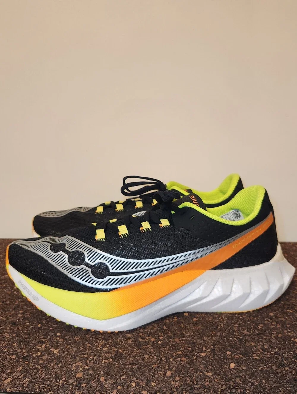 Saucony Endorphin Pro Running Shoes Mens Size 12